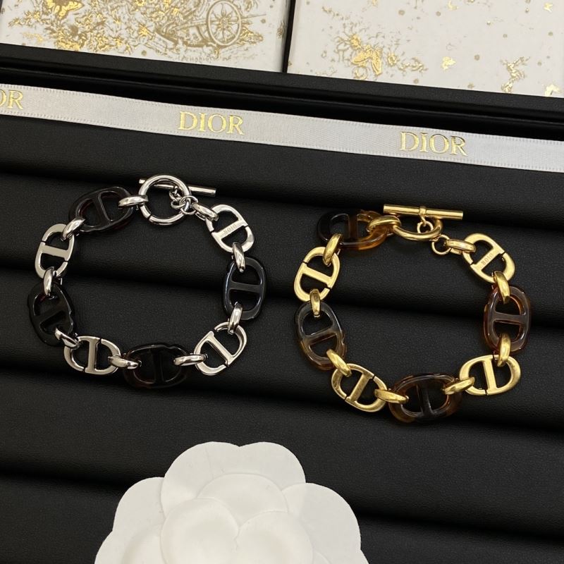 ch**an D*or bracelets